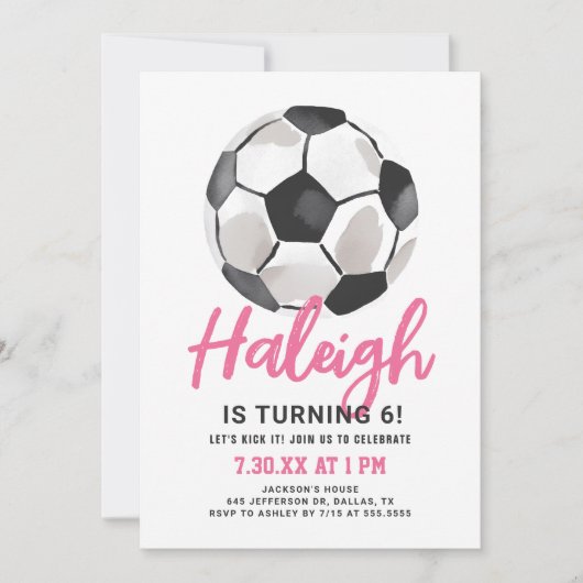 Roze Voetbal Meisje Verjaardag Uitnodiging (Voorkant)