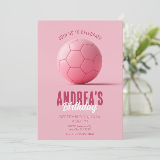 Roze voetbal verjaardag kaart