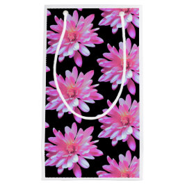 Roze vormig patroon,  bloempatroon klein cadeauzakje