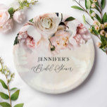Roze Vrijgezellenfeest van Floral Papieren Bordje<br><div class="desc">Roze Bloemen Vrijgezellenfeest Papieren Borden. Ontworpen in een Elegant Soft Blush Pink en White Peony en Rozen. Overeenkomende objecten in onze winkel Cava Party Design.</div>