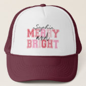 Roze vrolijke en heldere typografie Groovy Christm Trucker Pet (Voorkant)