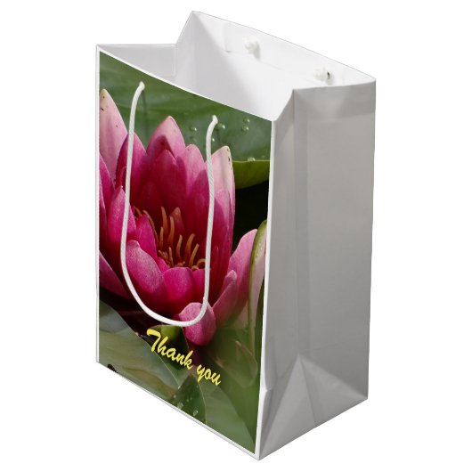 Roze waterlly medium cadeauzakje (Voorkant Gekanteld)