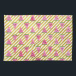Roze watermeloen en gele streep zomerpatroon theedoek<br><div class="desc">Schattige roze watermeloen en geel streep zomerpatroon. Deze Fun Pink Watermelon met Black Seeds Fruit Print is perfect voor een zomerverjaardagscadeau.</div>