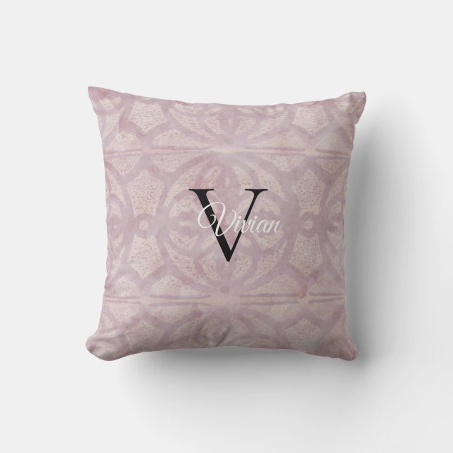Roze Waterverf Batik Monogram Naam Kussen (Voorkant)