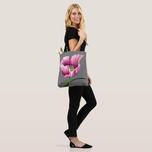 Roze waterverf bloem tote bag (Op model)