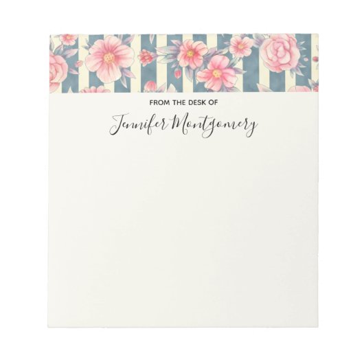 Roze Waterverf bloemen op strepen Notitieblok (Voorkant)