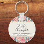 Roze Waterverf bloemen op Stripes Wedding Keychai Sleutelhanger (Voorkant)