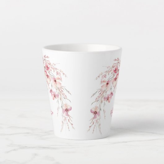 Roze Waterverf Bloemen Wit Monogram Latte Mok (Voorkant)