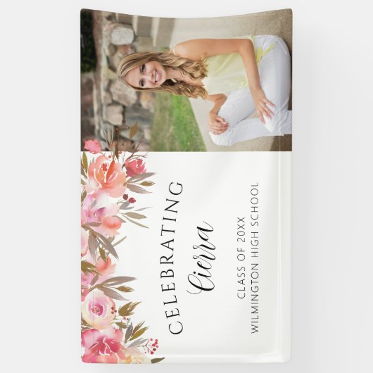 Roze Waterverf Bloemenkalligrafie Afstuderen Spandoek (Verticaal)