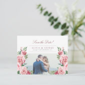 Roze waterverf bruiloft met roze bloemen aankondigingskaart (Staand voorkant)