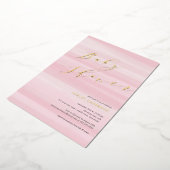 Roze Waterverf Stripe Baby shower Folie Folie Uitnodiging (Gedraaid)