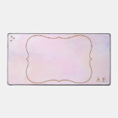 Roze waterverf whimzige bureaumat met initialen (Voorkant)