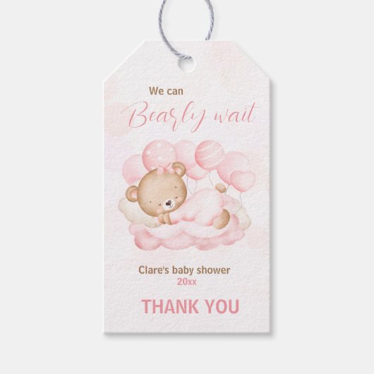 Roze We kunnen bijna wachten Beer Baby shower cade Cadeaulabel (Voorkant)