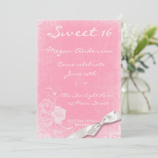 Roze White Roses Bow Uitnodiging (Staand voorkant)