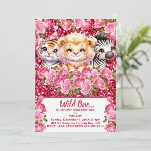 Roze Wild One Girl's verjaardagsfeestje uitnodigin Kaart (Staand voorkant)