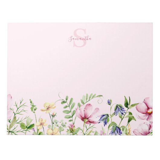 Roze wilde bloem bloemig monogram notitieblok (Voorkant)