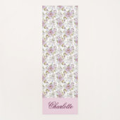 Roze Wilde Bloem Florale Sereniteit Monogram Ontwe Yogamat (Voorkant)