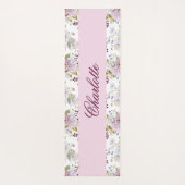 Roze Wilde Bloem Florale Sereniteit Monogram Ontwe Yogamat (Achterkant)