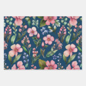 Roze wilde bloemen op blauwe achtergrond inpakpapier vel (Voorkant 2)