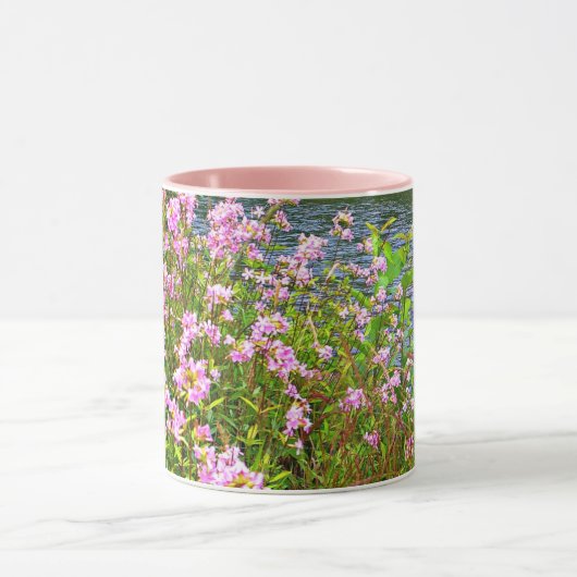 roze wilde bloemen, rivieroever, natuurlijke bloe mok (Midden)