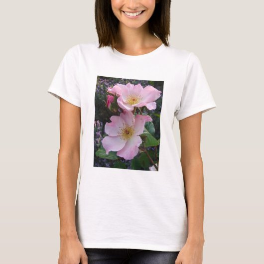 Roze Wilde Roos Bloedbloem Foto T-shirt (Voorkant)