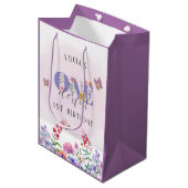 Roze Wildflower Ozful Vlinder en Bijen Medium Cadeauzakje (Voorkant Gekanteld)