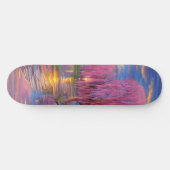 Roze wilgen bij zonsondergang door de vijver persoonlijk skateboard (Horizontaal)