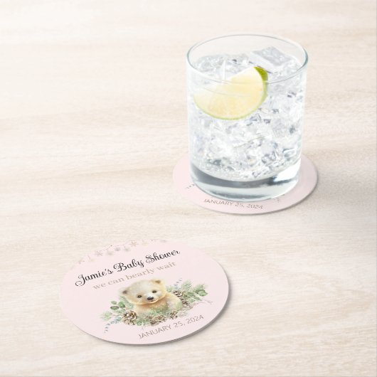 Roze Winter Polar Beer Genderneutraal Baby shower Ronde Kartonnen Onderzetter (Insitu)