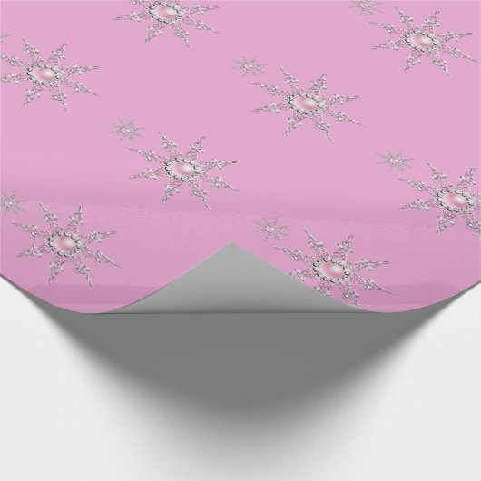 Roze Winter Wonderland Sneeuwvlokken Cadeaupapier (Hoek)
