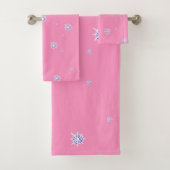 Roze wintersneeuwvlokken bad handdoek (Insitu)