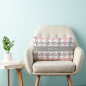 Roze Wit Donkergrijs Houndstooth Naam Monogram Kussen (Stoel)