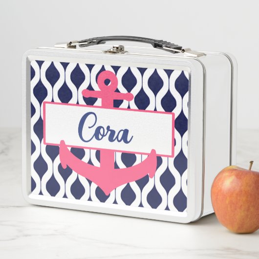 Roze, Wit, en Blauw Nautisch Anker met Naam (In situ)