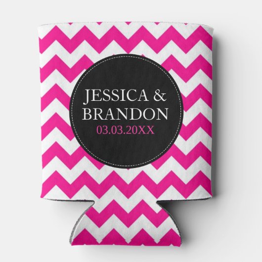 Roze Wit en Zwart Monogram Chevron Patroon 2 Blikjeskoeler (Achterkant)