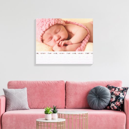 Roze Wit Oogje Kant Baby Meisje Canvas Portret (Insitu (Woonkamer))
