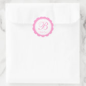Roze Wit Scalloped Circle Monogram Bedankt Ronde Sticker (Tas)