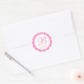 Roze Wit Scalloped Circle Monogram Bedankt Ronde Sticker (Envelop)