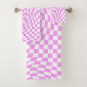 Roze & Wit Verwrongen Checker Geruite Patroon Bad Handdoek (Insitu)