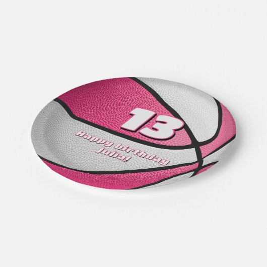 Roze Witte Basketbal Meisjes Sportfeest Papieren Bordje (Gekanteld)