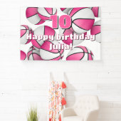 Roze Witte Basketballen Meisjes Sport verjaardagsf Spandoek (Insitu)