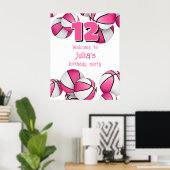 Roze Witte Basketballen Meisjes Verjaardagsfeest Poster (Thuiskantoor)