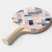 Roze witte blauwe vierkanten tafeltennisbatje (Voorkant Gekanteld)