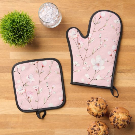 roze witte bloem ovenwant & pannenlap set (Top down)