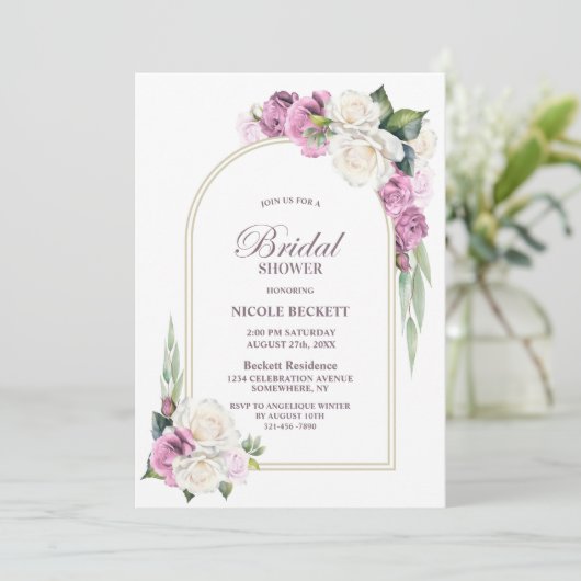 Roze Witte Bloemboog Bruids Douche Uitnodiging (Staand voorkant)