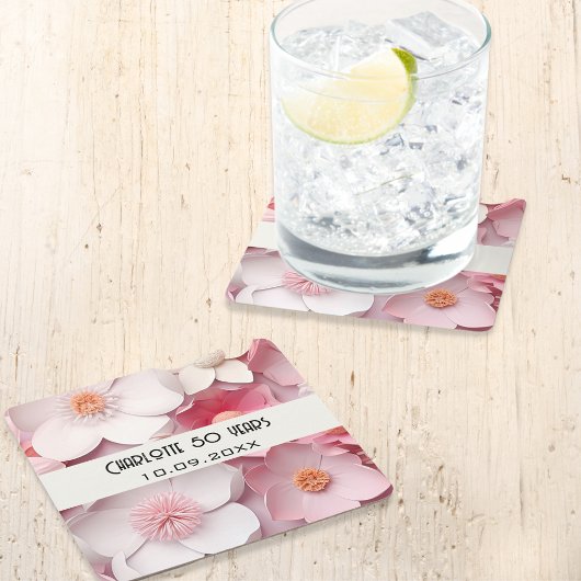 Roze witte bloemen naam verjaardagsfeest kartonnen onderzetters