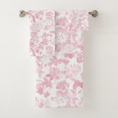 Roze Witte Bloemen Rozen Chinoiserie Bad Handdoek (Insitu)