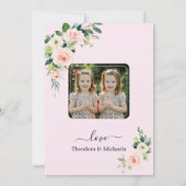 Roze Witte Bloemen Tweeling Meisjes Fotobevestigin Bedankkaart (Achterkant)