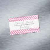 Roze witte Chevron-monogram Magnetisch Visitekaartje (Voorbeeld)