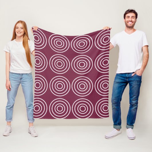 Roze Witte Concentrische Cirkels Geometrisch Fleece Deken (In situ)