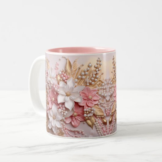 Roze, Witte, en Gouden 3-D Bloemen en Bessen Mok (Voorkant links)