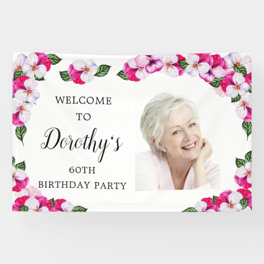 Roze witte Floral 60th Birthday Welkom Spandoek (Horizontaal)